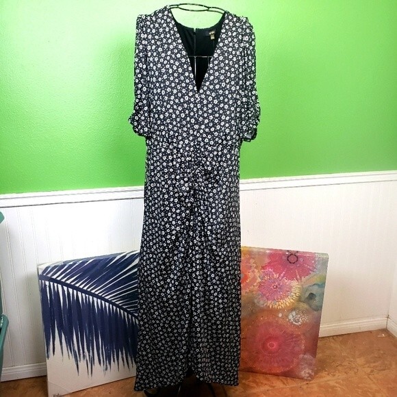 AFRM Plus size woman white daisy pola dot ruched maxi dress size 2x/2t - Picture 1 of 12